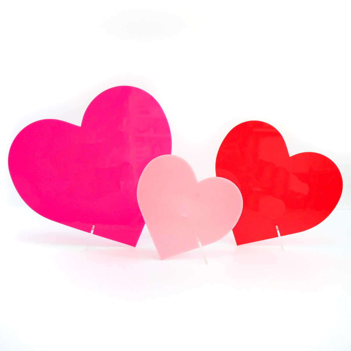 TUPARKA 210 Pcs Acrylic Hearts Red and Pink Acrylic Hearts Ornaments for  Table Decoration/Vase Fillers/Home Decoration in Valentine's Day or Wedding