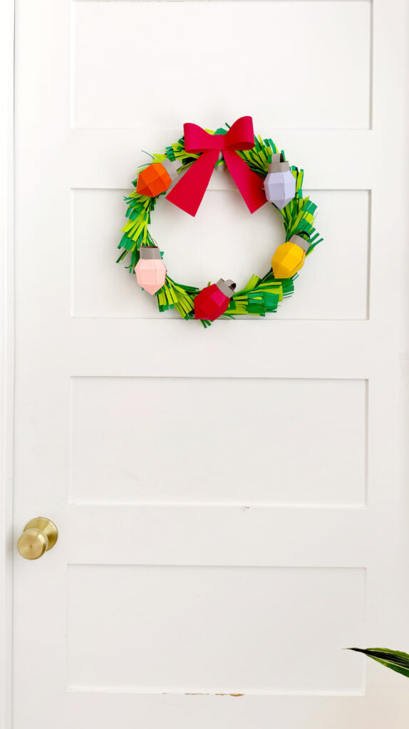 Christmas Lightbulb Paper Wreath