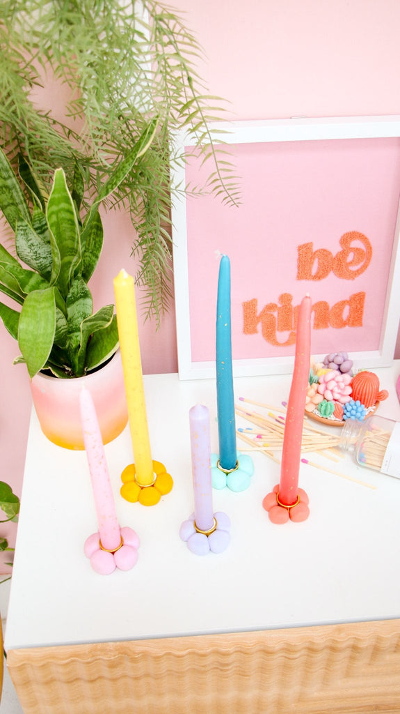 DIY Daisy Candle Holders