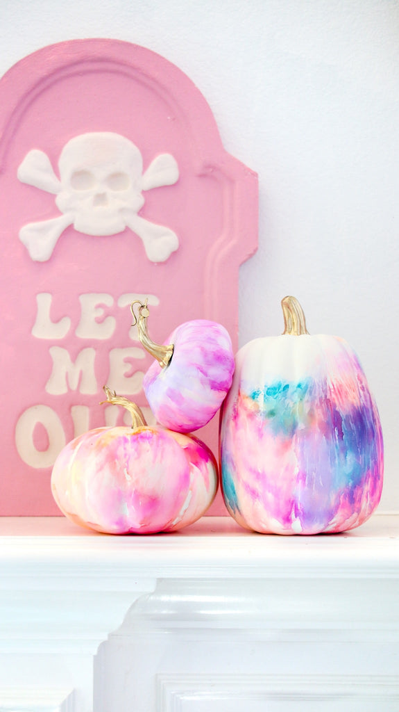 DIY Ink-Transfer Marbled Pumpkins