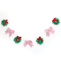 Wreaths and Bows Felt Garland